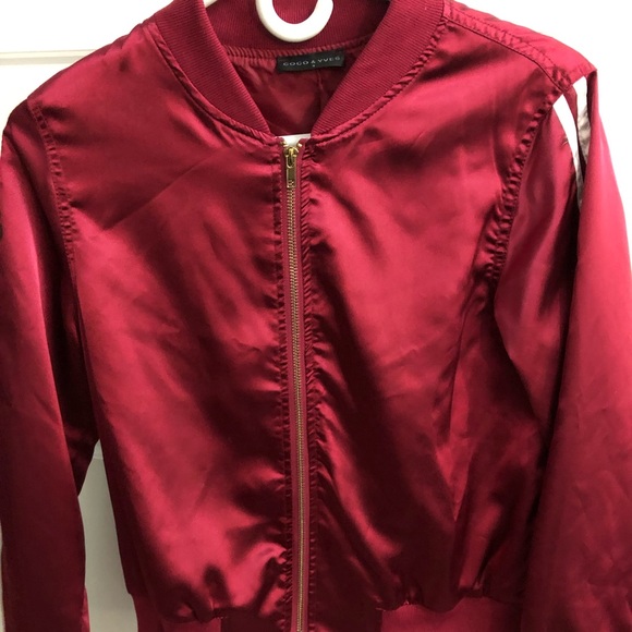 Jacket - Picture 1 of 2